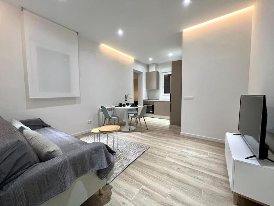 マドリードExcelente Piso En Barrio Salamanca!アパートメント エクステリア 写真